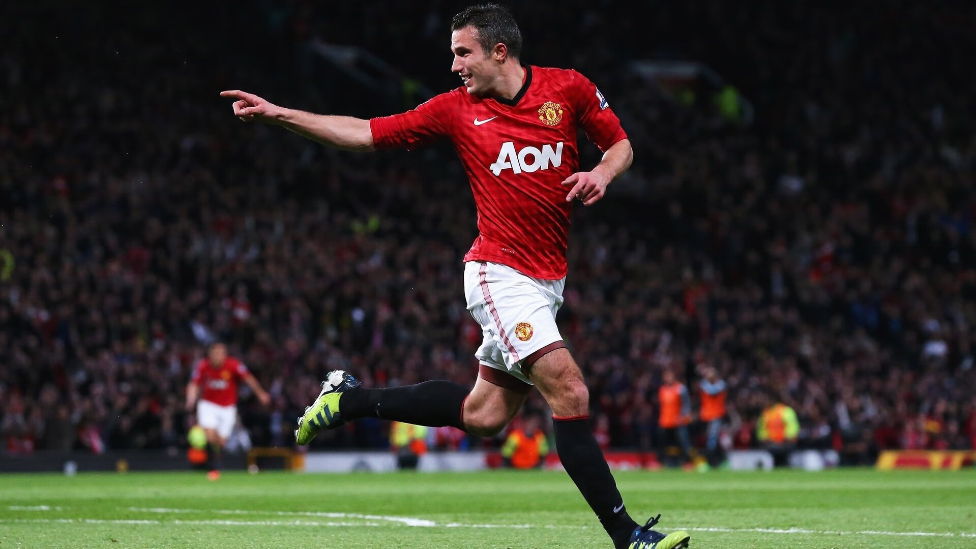 墨西哥队中场罗德里格斯在巴黎奥运会上展现出强大的组织能力,墨西哥足球奥运队